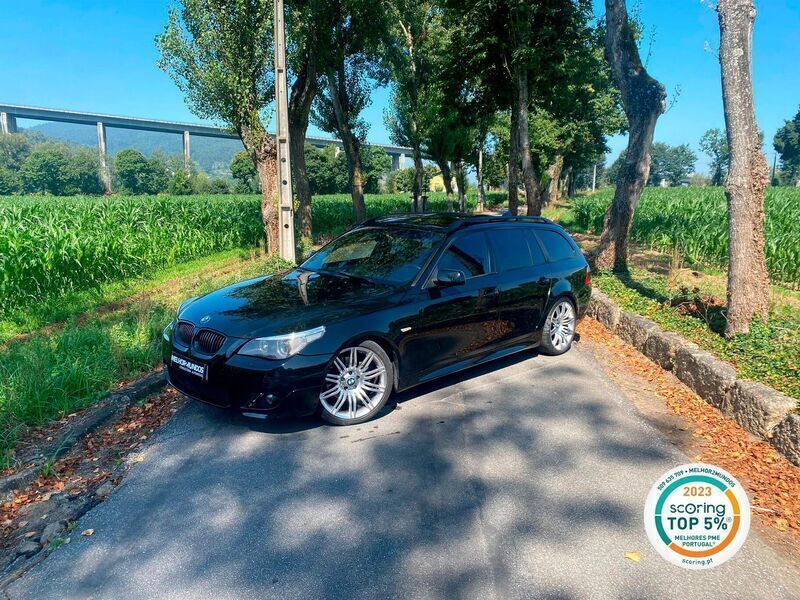 Usado BMW 530 218 HP (160 kW) 2005 Preto Carrinha