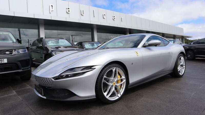 Cinza Usado 2021 Ferrari Roma Coupé | € 259.500 - Imagem 1/4