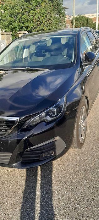 Usado 2017 Peugeot 308 Sedan | € 10.900 (Preço justo) - Imagem 1/4