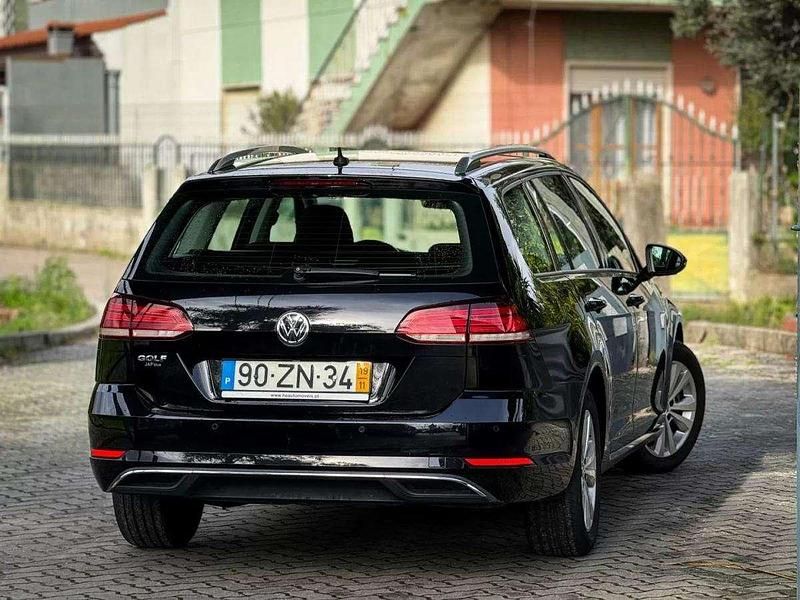 Usado VW Golf VII 115 HP (84 kW) 2019 Preto Carrinha