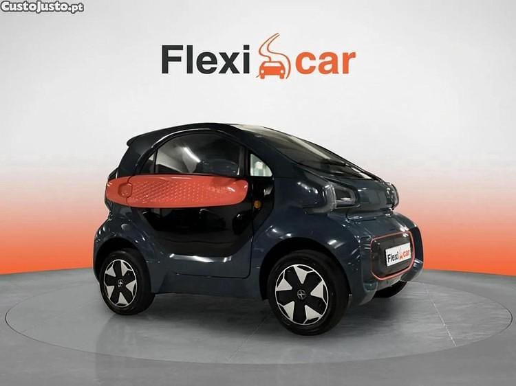 Azul Usado 2024 XEV Yoyo Citadino | € 12.890 - Imagem 1/1