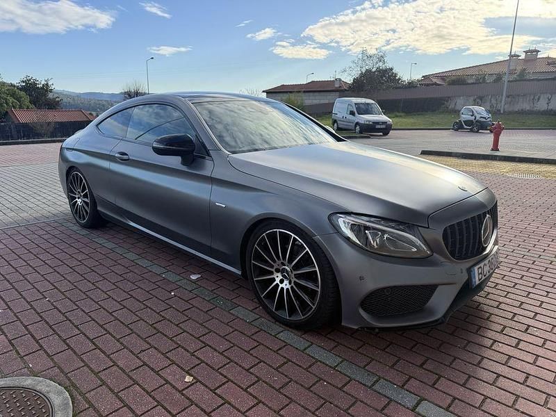 Usado Mercedes C220 170 HP (125 kW) 2016 Coupé