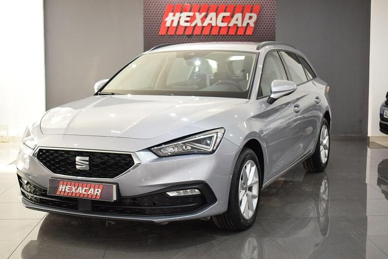 Cinza Usado 2022 Seat Leon Style Carrinha | € 18.750 (Bom preço) - Imagem 1/4