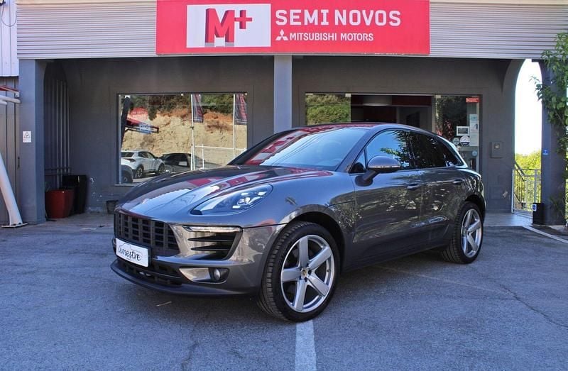 Cinza Usado 2018 Porsche Macan SUV | € 54.000 (Super Preço) - Imagem 1/4
