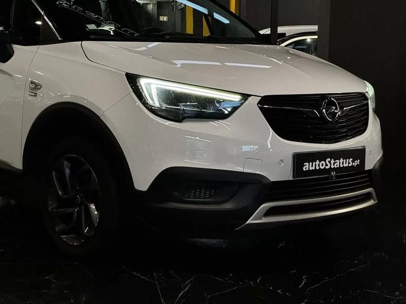 Usado Opel Crossland X 102 HP (75 kW) 2020 Branco SUV