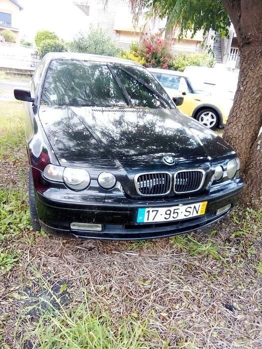 Usado 2001 BMW 316 Compact Citadino | € 1.000 - Imagem 1/4