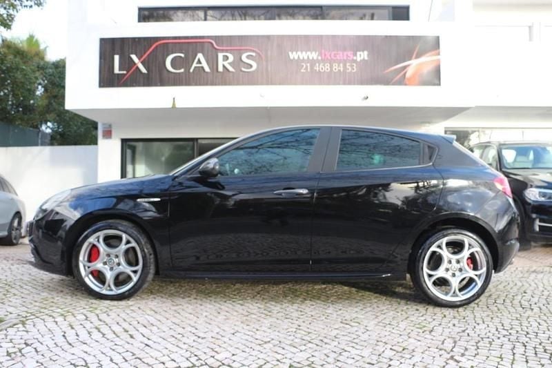 Usado Alfa Romeo Giulietta 120 HP (88 kW) 2018 Preto Citadino
