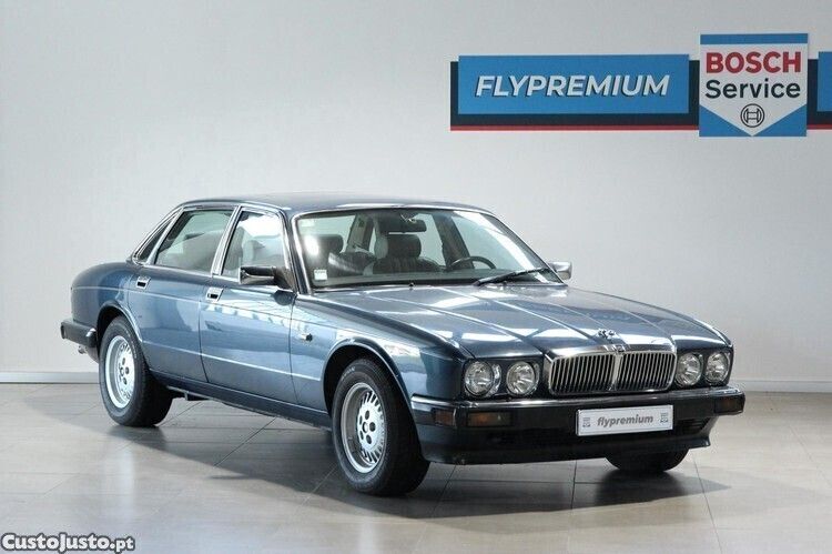 Azul Usado 1989 Jaguar XJ6 Sovereign Sedan | € 14.990 - Imagem 1/1