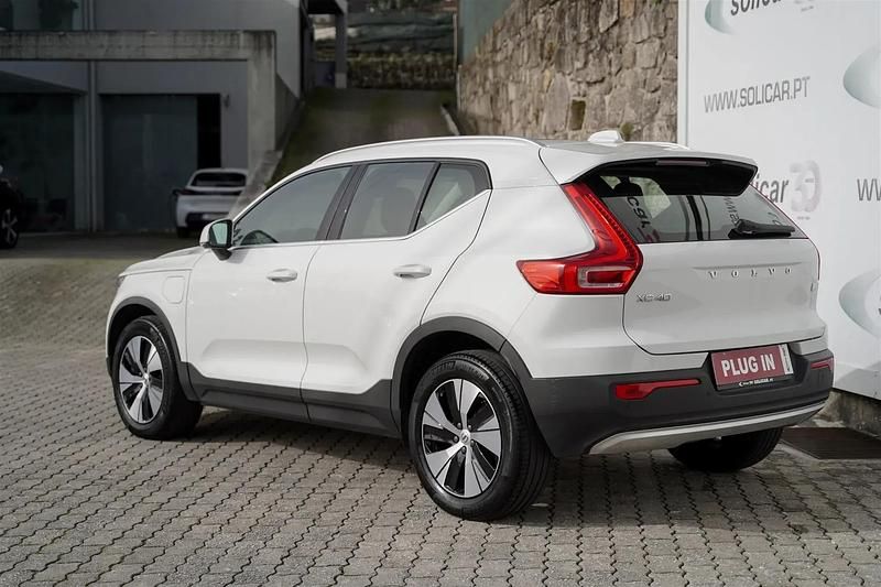 Usado Volvo XC40 Inscription 262 HP (192 kW) 2021 Branco SUV