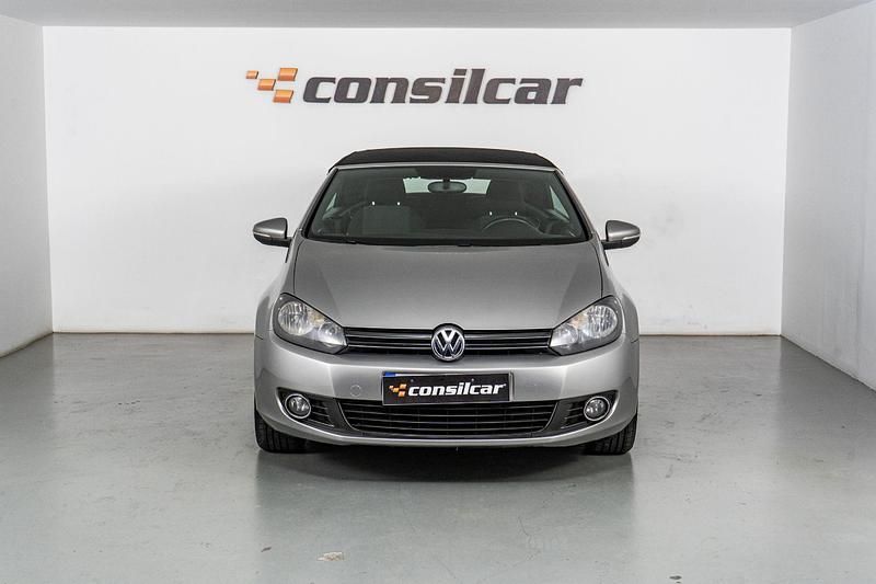 Usado VW Golf Cabriolet 105 HP (77 kW) 2011 Cinza Cabrios