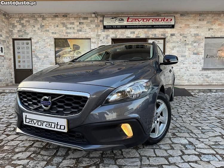Cinza Usado 2013 Volvo V40 CC Momentum Carrinha | € 13.500 (Preço justo) - Imagem 1/1