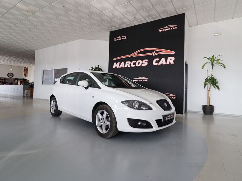 Branco Usado 2011 Seat Leon Ecomotive | € 9.400 (Preço justo) - Imagem 1/4