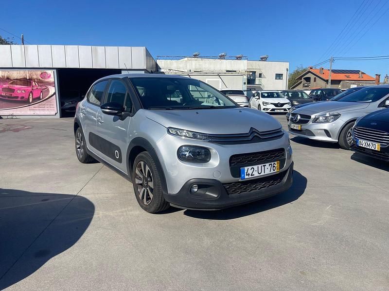 Cinza Usado 2018 Citroën C3 Live Citadino | € 10.900 (Bom preço) - Imagem 1/4