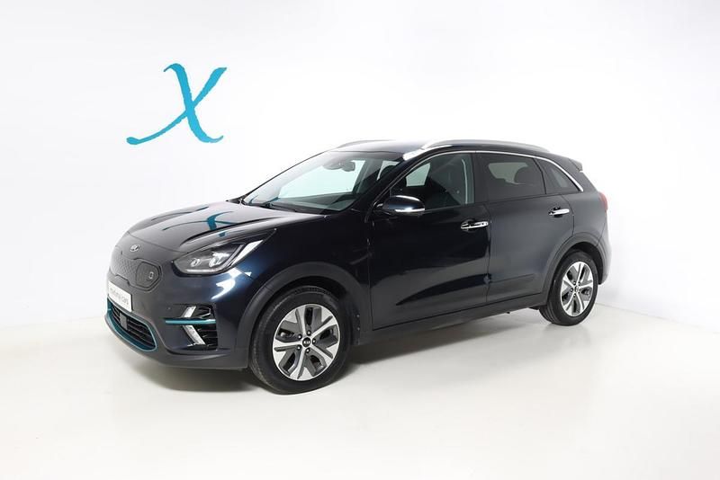 Usado Kia e-Niro 150 kW (204 HP) 2020 Azul SUV