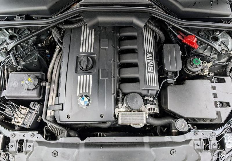 Usado BMW 530 272 HP (200 kW) 2008 Sedan