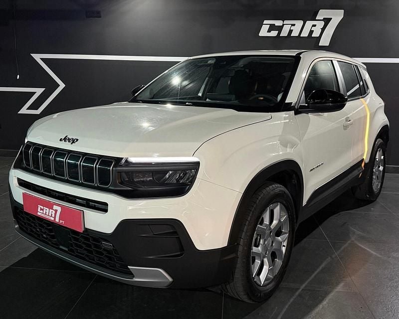 Usado Jeep Avenger Summit 101 HP (74 kW) 2024 Branco SUV