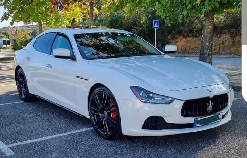 Usado 2015 Maserati Ghibli Sedan | € 35.900 - Imagem 1/4