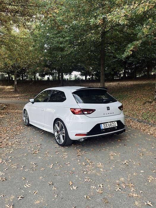Usado Seat Leon CUPRA 280 HP (205 kW) 2014