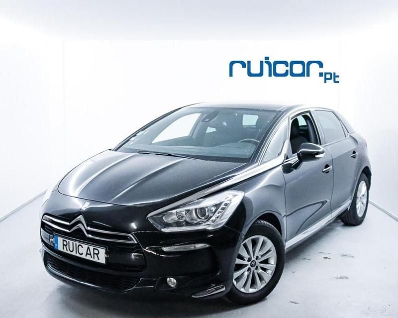 Preto Usado 2014 Citroën DS5 Citadino | € 12.950 (Preço elevado) - Imagem 1/4