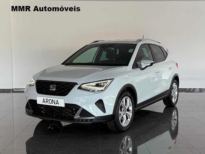 Branco Usado 2022 Seat Arona FR SUV | € 20.750 (Caro) - Imagem 1/4