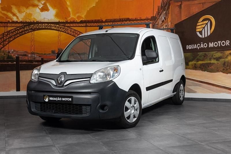 Branco Usado 2016 Renault Kangoo Business Monovolume | € 10.900 (Preço justo) - Imagem 1/4