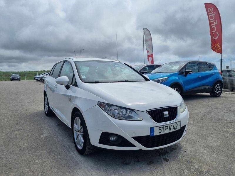 Usado Seat Ibiza ST Style 90 HP (66 kW) 2010 Branco Carrinha