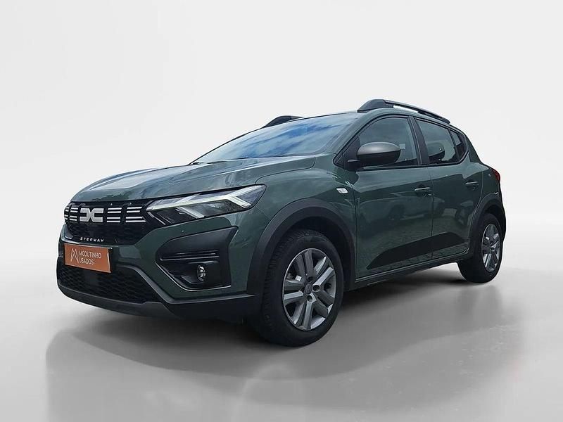 Verde Usado 2023 Dacia Sandero Expression Citadino | € 16.990 (Preço justo) - Imagem 1/4