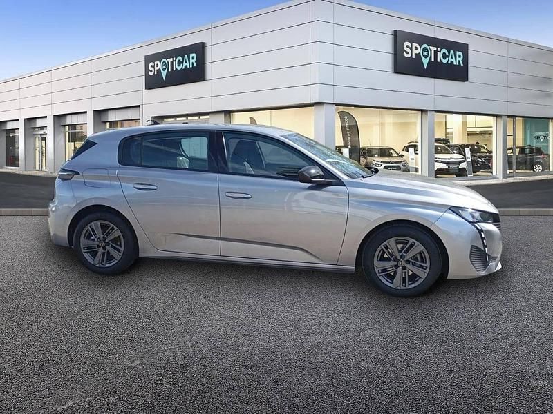 Usado Peugeot 308 Active 130 HP (95 kW) 2023 Cinzento Sedan