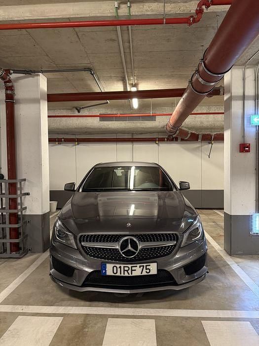 Usado 2017 Mercedes CLA200 Sedan | € 21.000 - Imagem 1/4