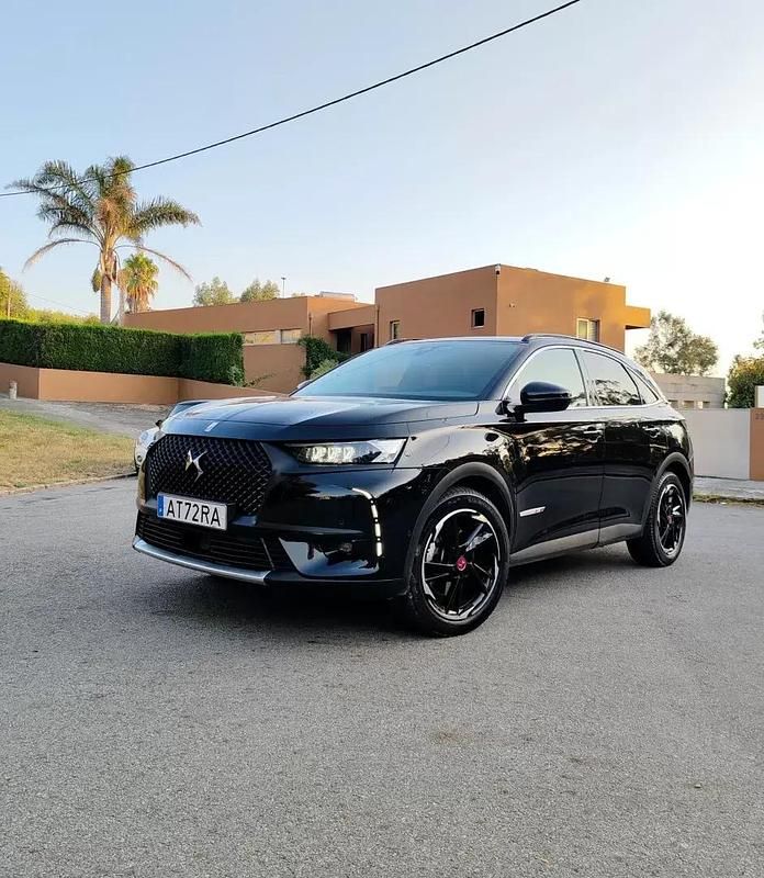 Preto Usado 2022 DS Automobiles DS7 Crossback Performance SUV | € 28.750 (Preço justo) - Imagem 1/4