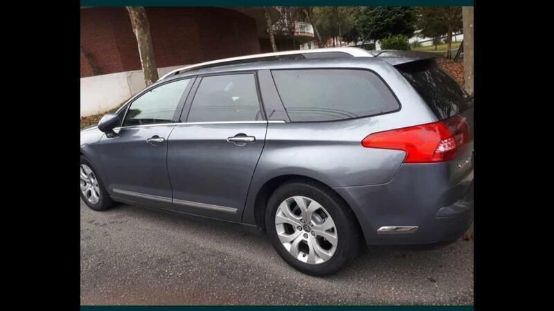 Cinzento Usado 2010 Citroën C5 Carrinha | € 6.500 (Preço justo) - Imagem 1/4