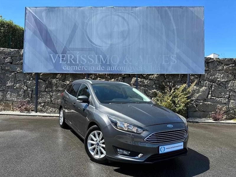 Cinzento Usado 2017 Ford Focus Carrinha | € 11.500 (Bom preço) - Imagem 1/4