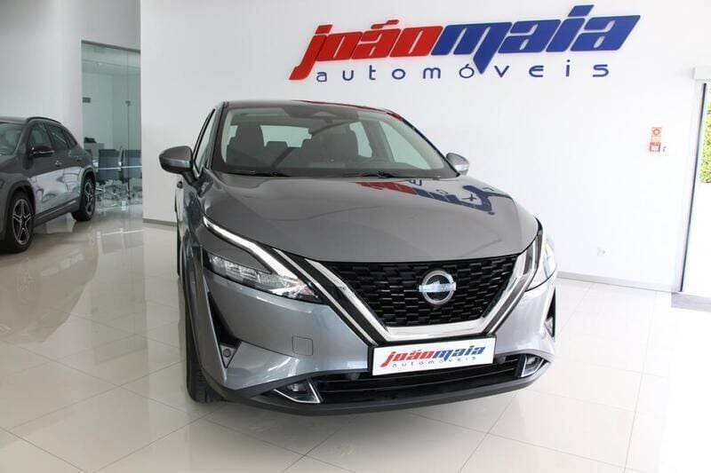 Cinzento Usado 2024 Nissan Qashqai SUV | € 25.800 (Super Preço) - Imagem 1/2
