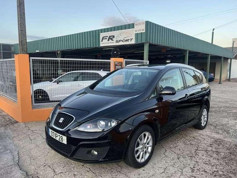 Preto Usado 2009 Seat Altea XL Ecomotive Monovolume | € 5.450 - Imagem 1/2