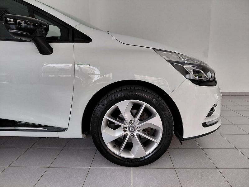 Usado Renault Clio IV LIMITED 75 HP (55 kW) 2017 Branco