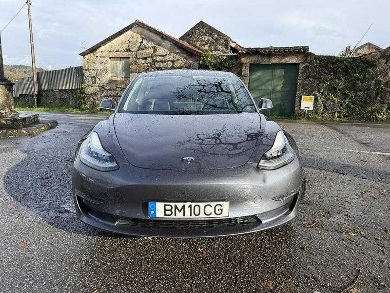 Usado Tesla Model 3 350 kW (476 HP) 2019 Cinzento Sedan
