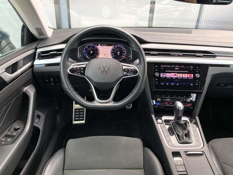 Usado VW Arteon Elegance 150 HP (110 kW) 2021 Preto Sedan