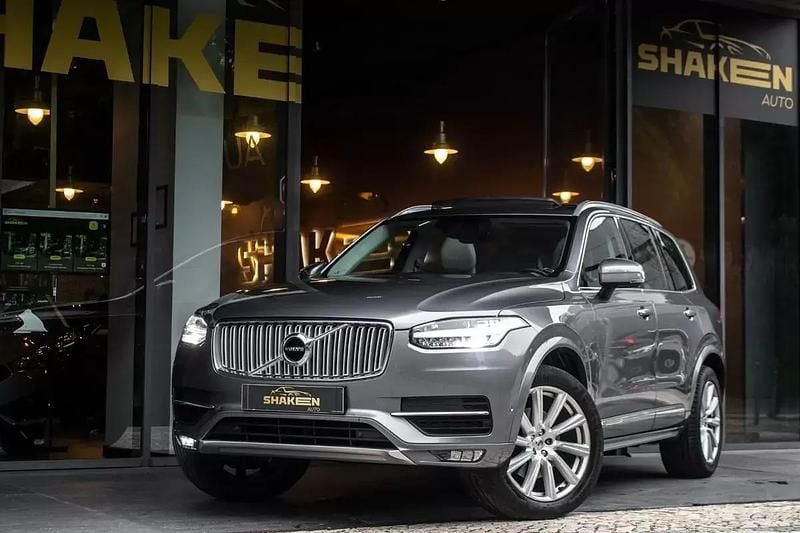 Cinza antracite Usado 2016 Volvo XC90 Inscription SUV | € 25.990 (Super Preço) - Imagem 1/4