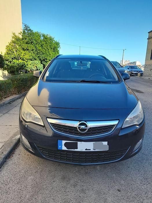 Usado 2011 Opel Astra Carrinha | € 4.000 (Bom preço) - Imagem 1/4