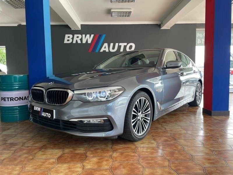 Cinza Usado 2018 BMW 530 Sport Line Sedan | € 31.990 (Caro) - Imagem 1/4