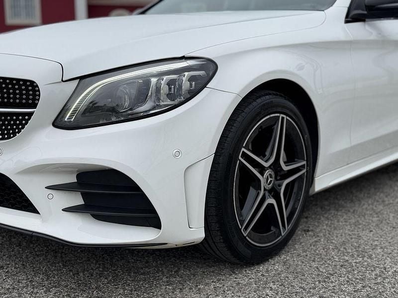 Usado Mercedes C200 AMG 160 HP (117 kW) 2021 Sedan