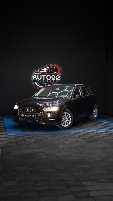 Preto Usado 2014 Audi A3 Sedan | € 14.500 (Preço justo) - Imagem 1/4