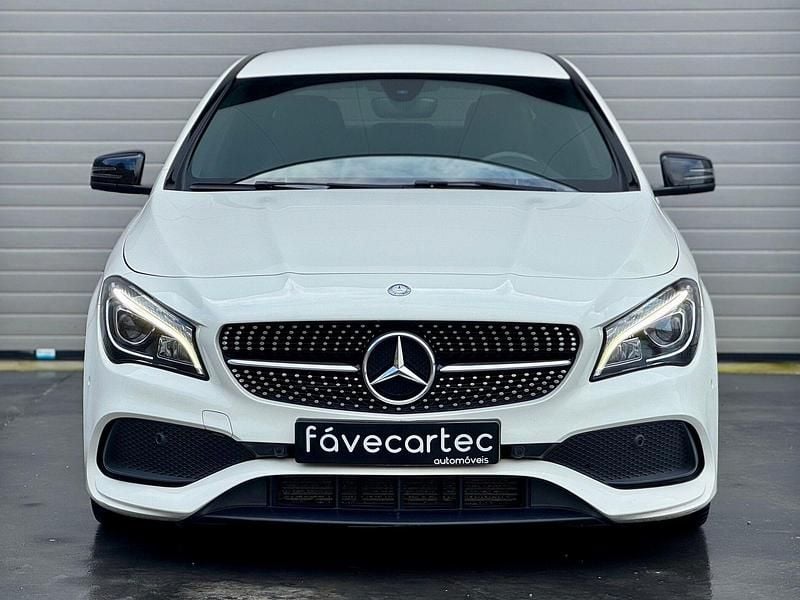 Usado Mercedes CLA180 AMG line 109 HP (80 kW) 2017 Branco Sedan