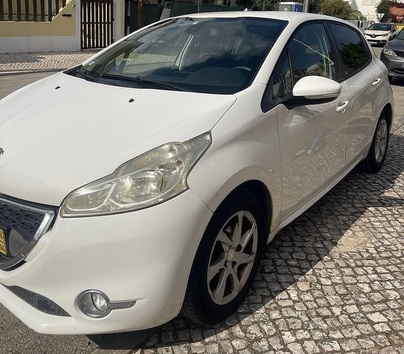 Usado Peugeot 208 2014 Citadino