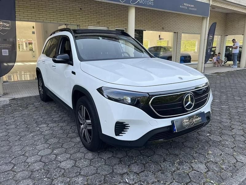 Usado Mercedes EQB300 Progressive 167 kW (228 HP) 2022 Branco SUV