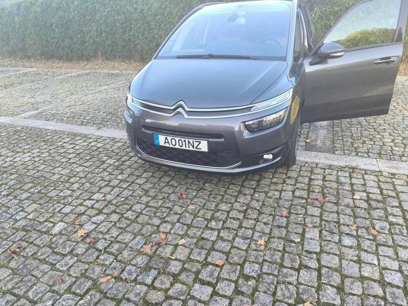 Cinzento Usado 2014 Citroën Grand C4 Picasso Monovolume | € 13.500 (Preço elevado) - Imagem 1/4