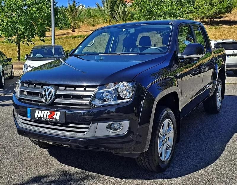 Usado VW Amarok 180 HP (132 kW) 2015 Preto Pickup