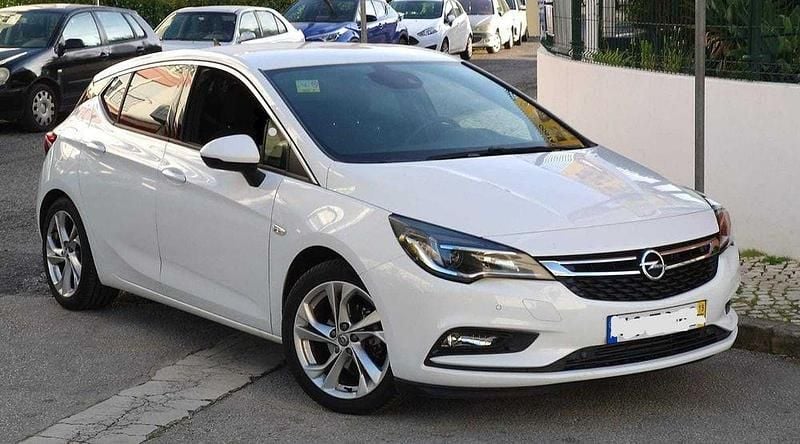 Usado 2019 Opel Astra Sport Sedan | € 16.590 (Caro) - Imagem 1/4