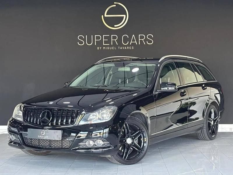 Preto Usado 2011 Mercedes C220 | € 13.990 (Preço justo) - Imagem 1/4