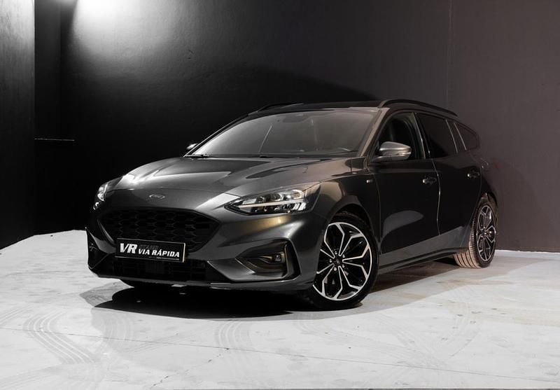 Usado Ford Focus ST-Line 125 HP (91 kW) 2020 Cinza Carrinha